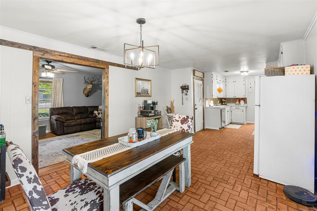 602 Colonial Drive Athens, TX 75751 - Photo 21 of 39 View from dining to livign room