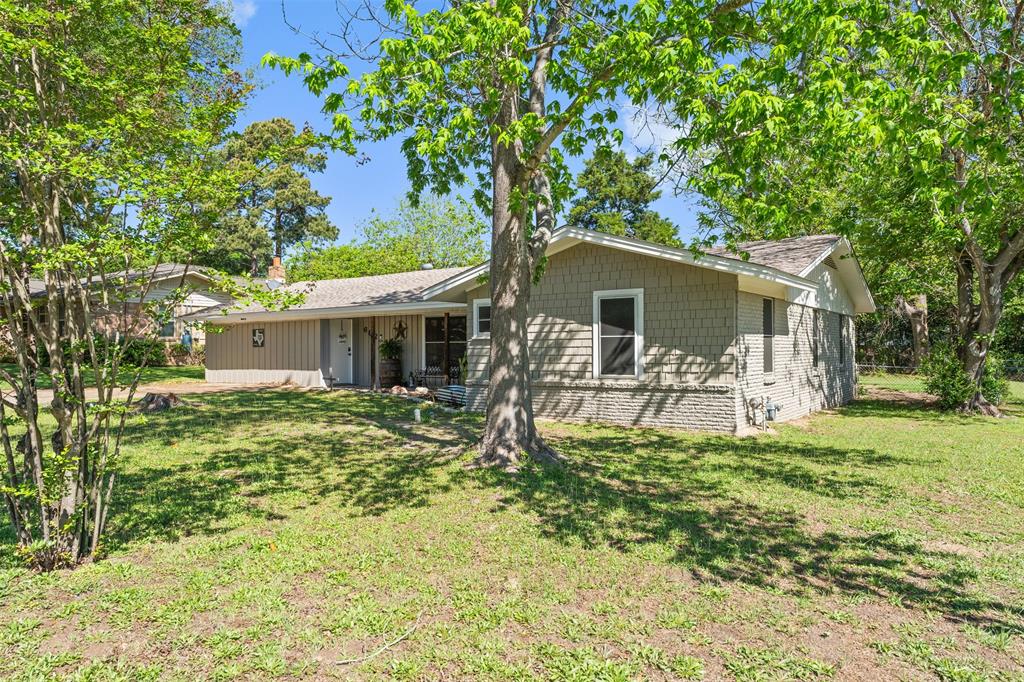602 Colonial Drive Athens, TX 75751 - Photo 5 of 39 Side view