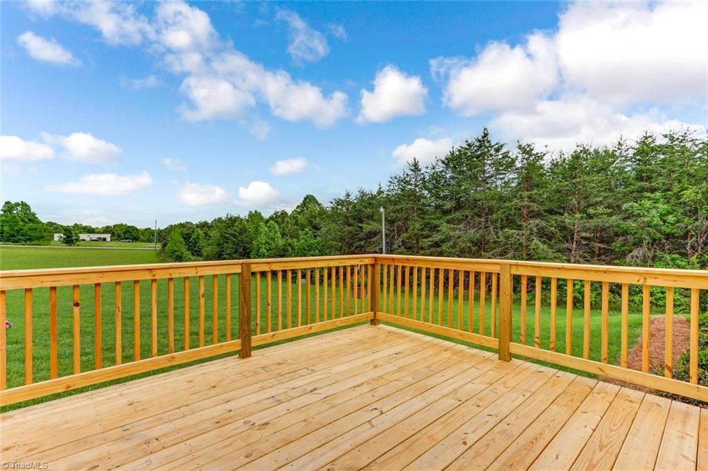 4485 Grooms Road Reidsville, NC 27320 - Photo 3 of 30 Gallery Image 3