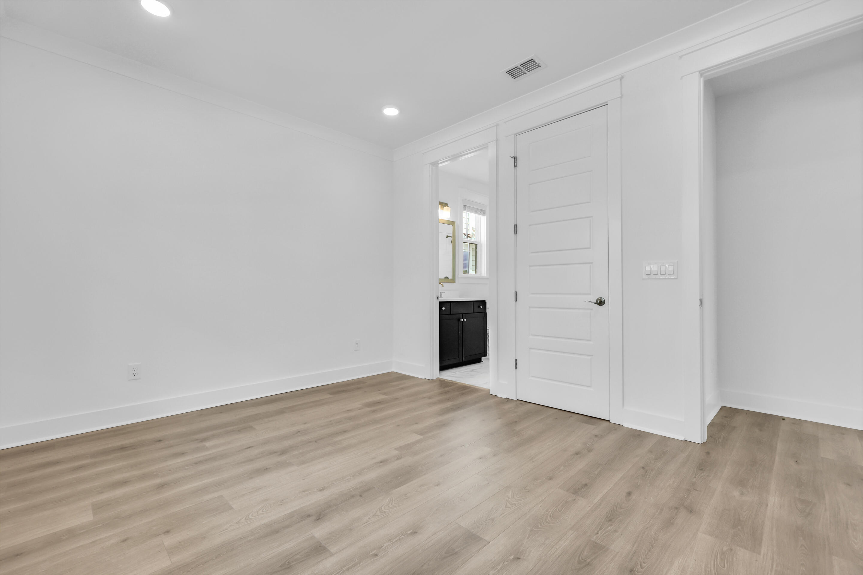 2319 Minifarm Way, Unit 519 Mount Pleasant, SC 29466 - Photo 12 of 51 extra suite 2