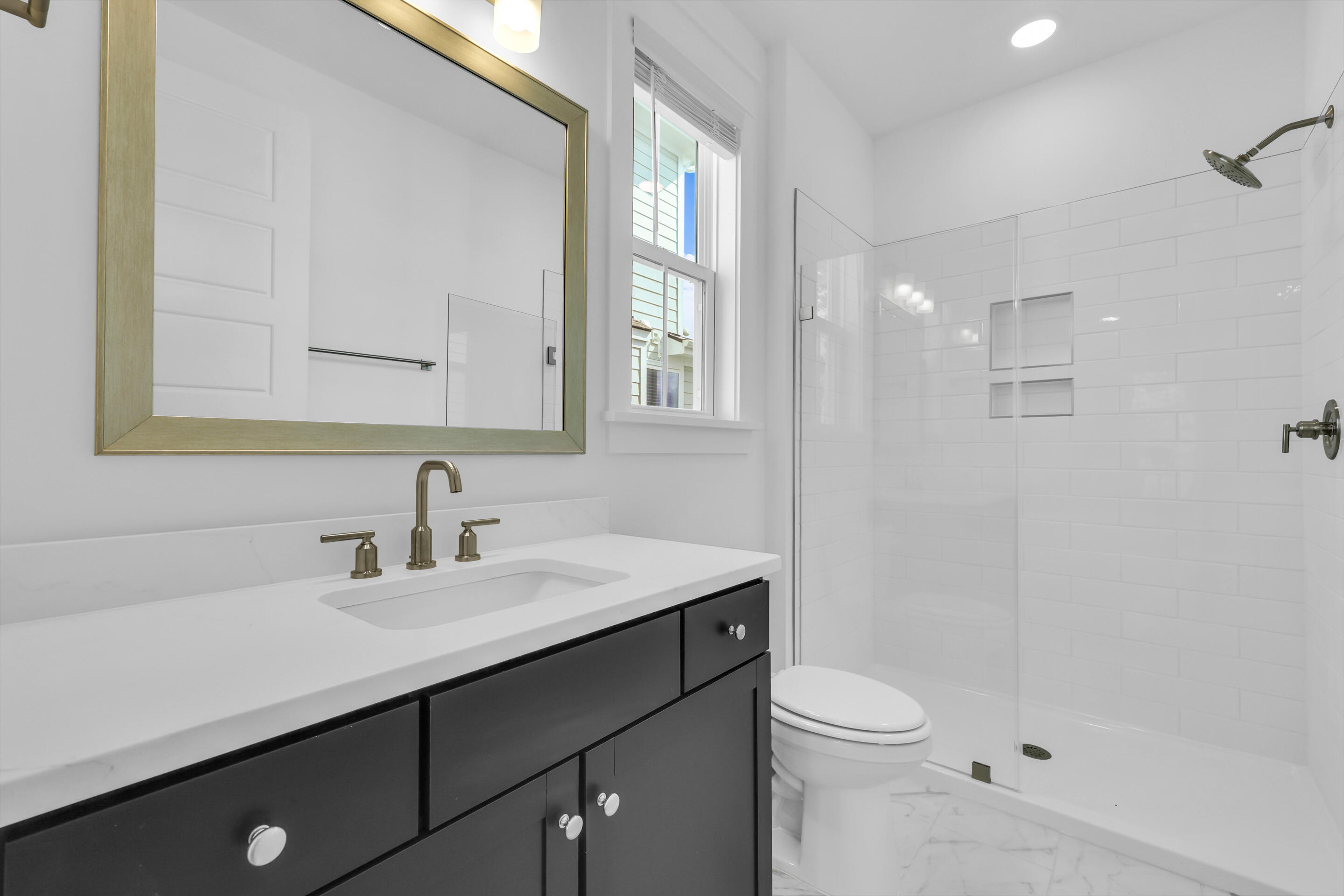 2319 Minifarm Way, Unit 519 Mount Pleasant, SC 29466 - Photo 13 of 51 extra suite bath