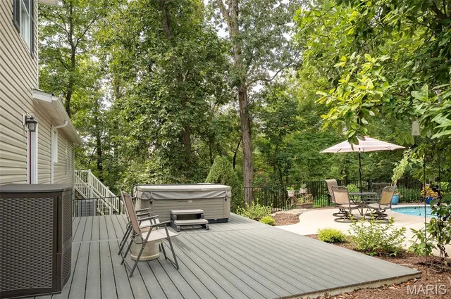 $685,000 | 51 Nordic Lane, Defiance, MO 63341