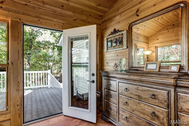 $685,000 | 51 Nordic Lane, Defiance, MO 63341