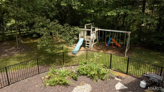 $685,000 | 51 Nordic Lane, Defiance, MO 63341