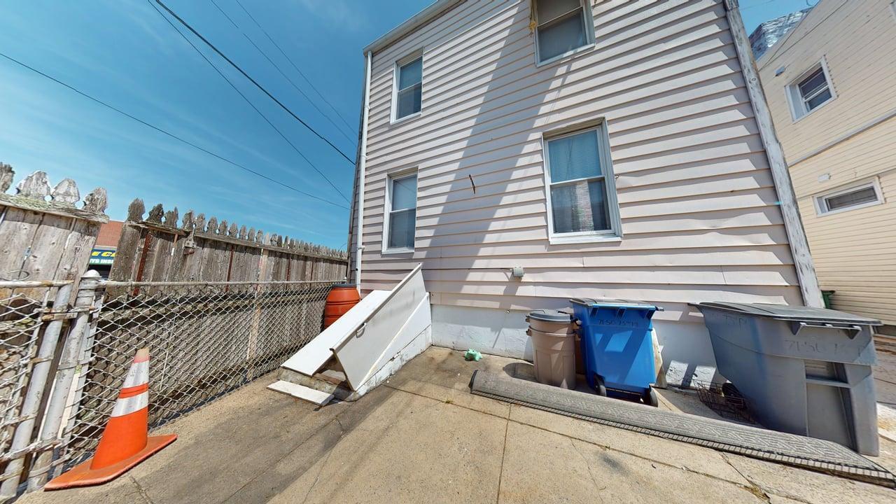 71-50 73rd Place Queens, NY 11385 - Photo 19 of 24