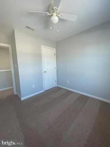 $2,395 | 25 Sir Thomas Lane, Newark, DE 19702