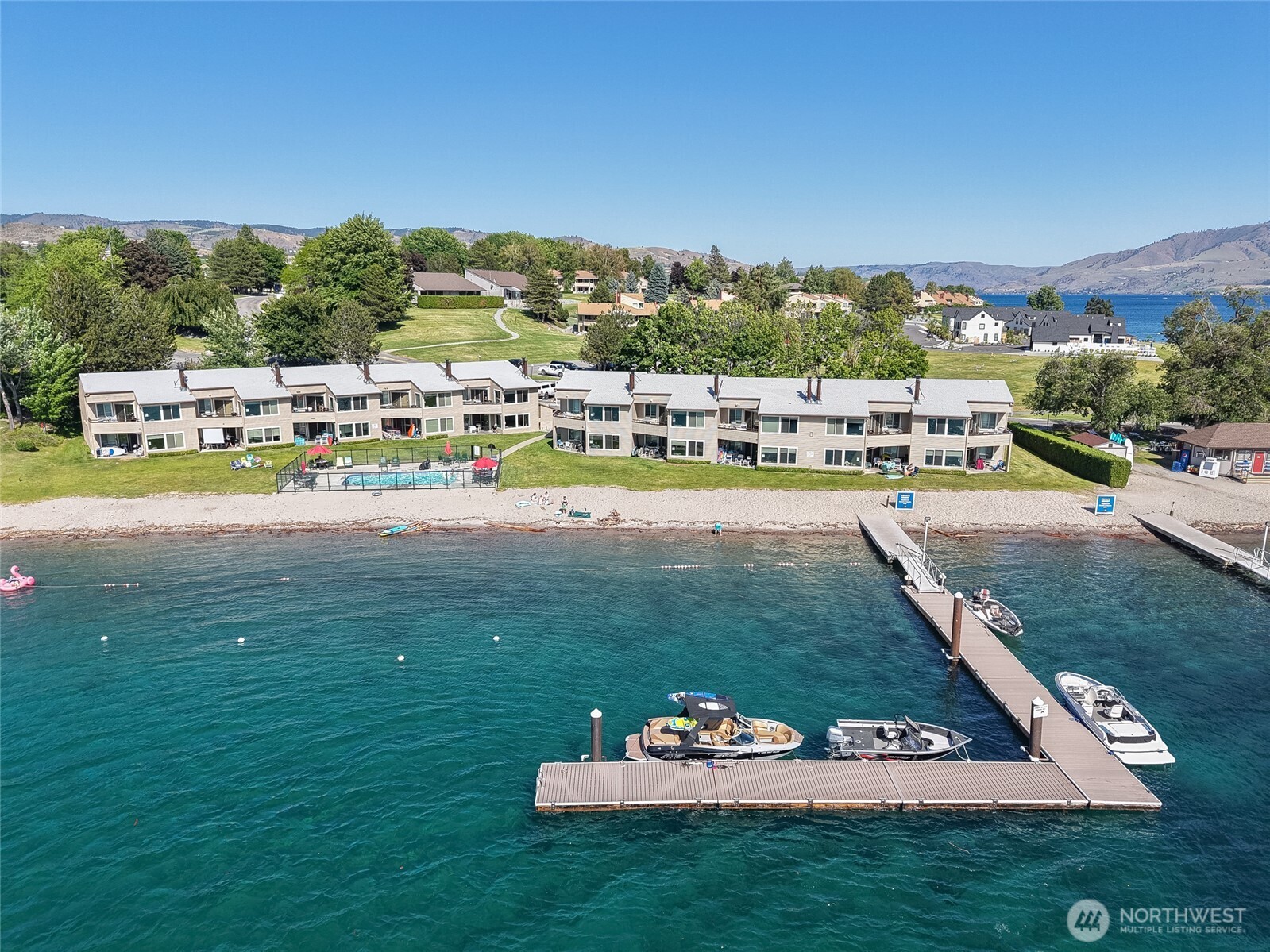 a view of a house with a big yard