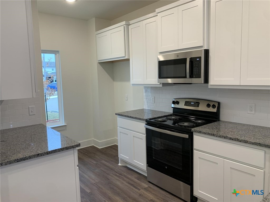 1854 Royal Loop Belton, TX 76513 - Photo 4 of 26