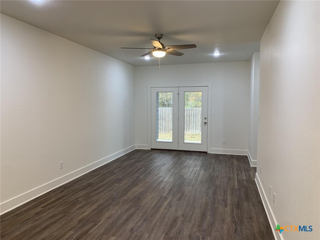 1854 Royal Loop Belton, TX 76513 - Photo 8 of 26