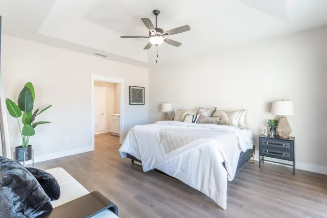 $562,800 | 3225 Lower Lane, Redding, CA 96002