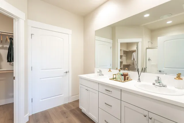 $562,800 | 3225 Lower Lane, Redding, CA 96002