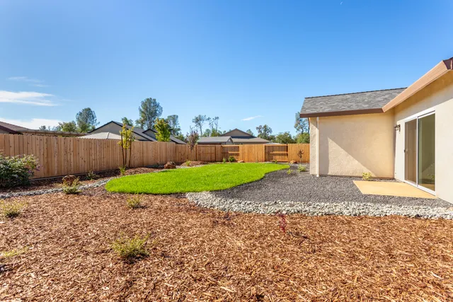 $562,800 | 3225 Lower Lane, Redding, CA 96002