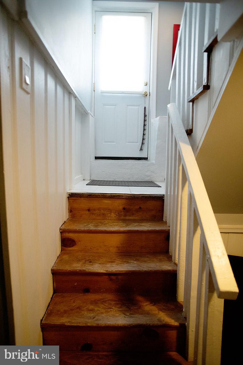 422 Anthwyn Road Narberth, PA 19072 - Photo 24 of 33 Steps to basement, and door to outside