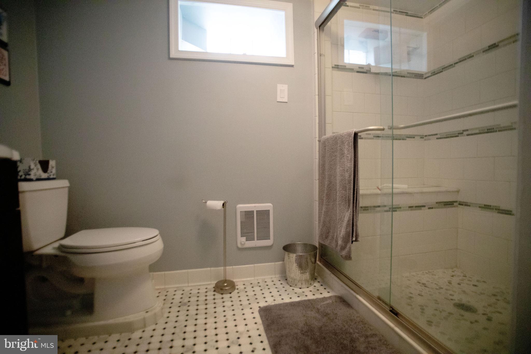 422 Anthwyn Road Narberth, PA 19072 - Photo 25 of 33 Full bathroom in basement