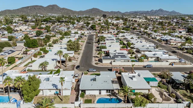 $3,000 | 10838 North 32nd Lane, Phoenix, AZ 85029