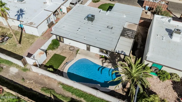 $3,000 | 10838 North 32nd Lane, Phoenix, AZ 85029