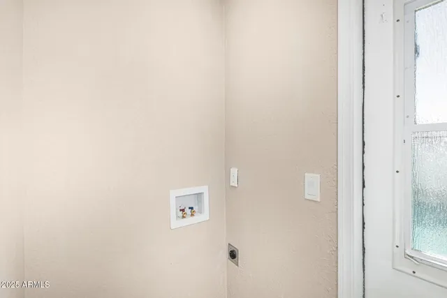 $3,000 | 10838 North 32nd Lane, Phoenix, AZ 85029