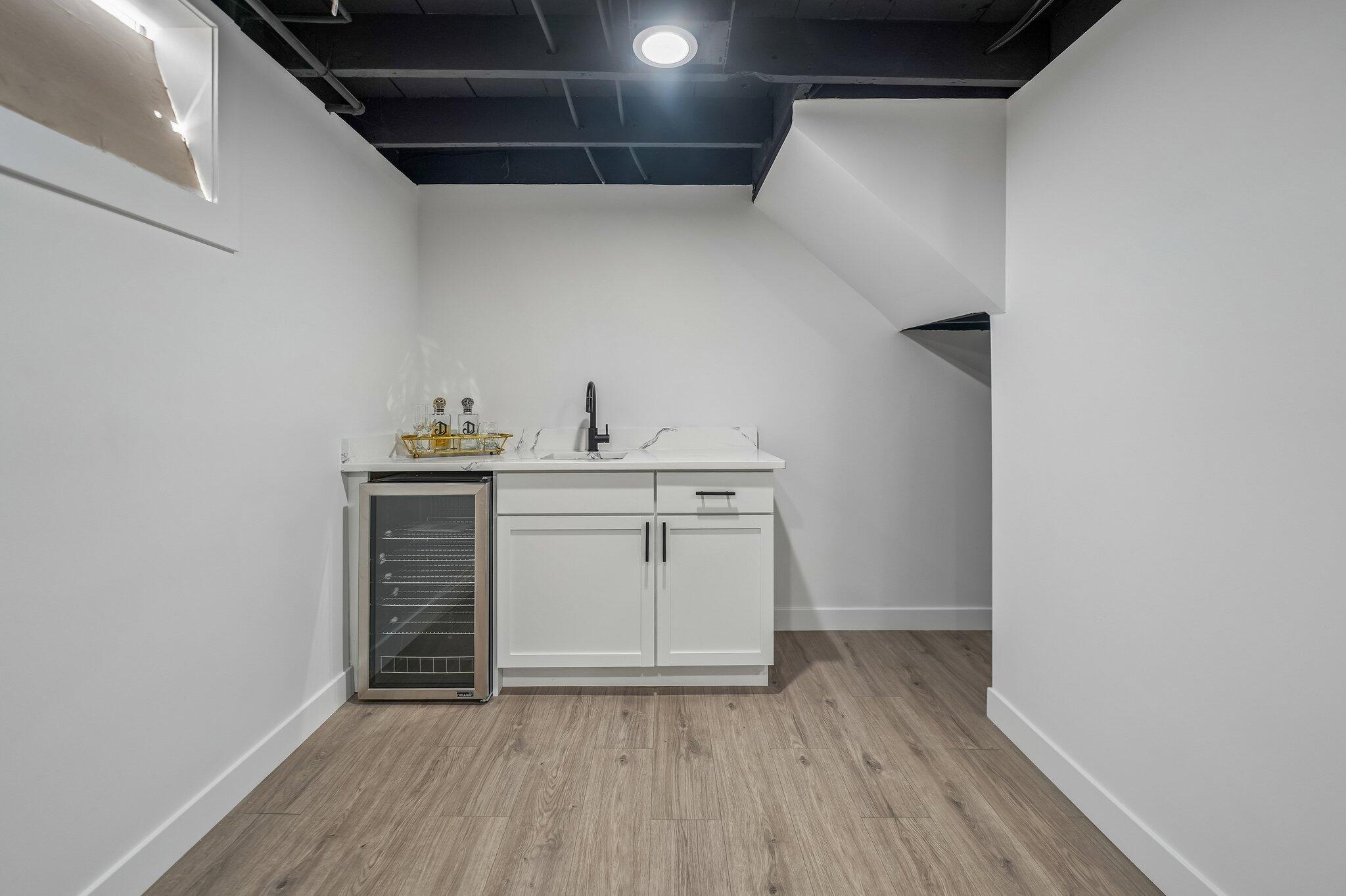 3872 Jefferson Street Gary, IN 46408 - Photo 14 of 23 2048x1365