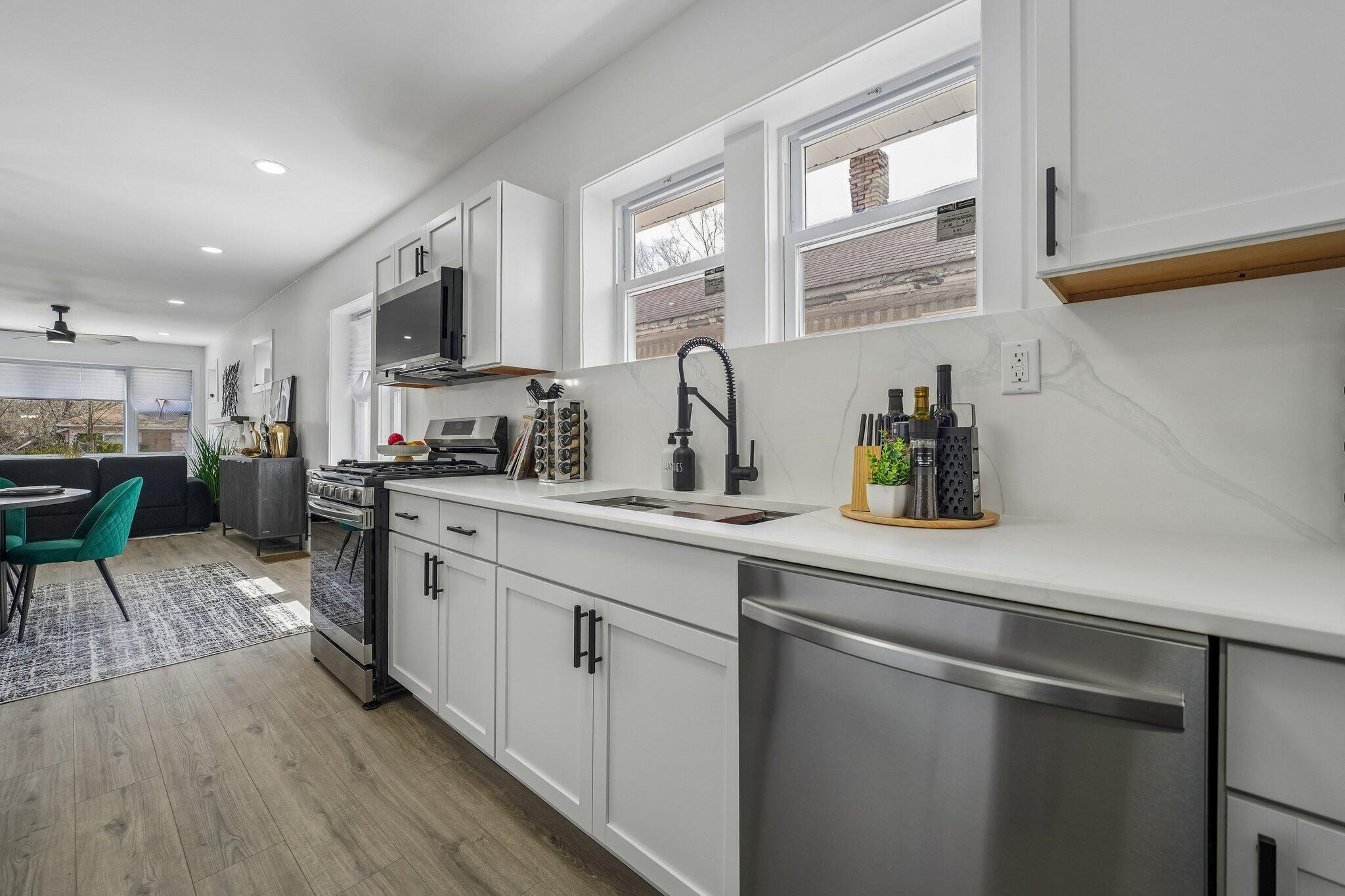 3872 Jefferson Street Gary, IN 46408 - Photo 9 of 23 2048x1365