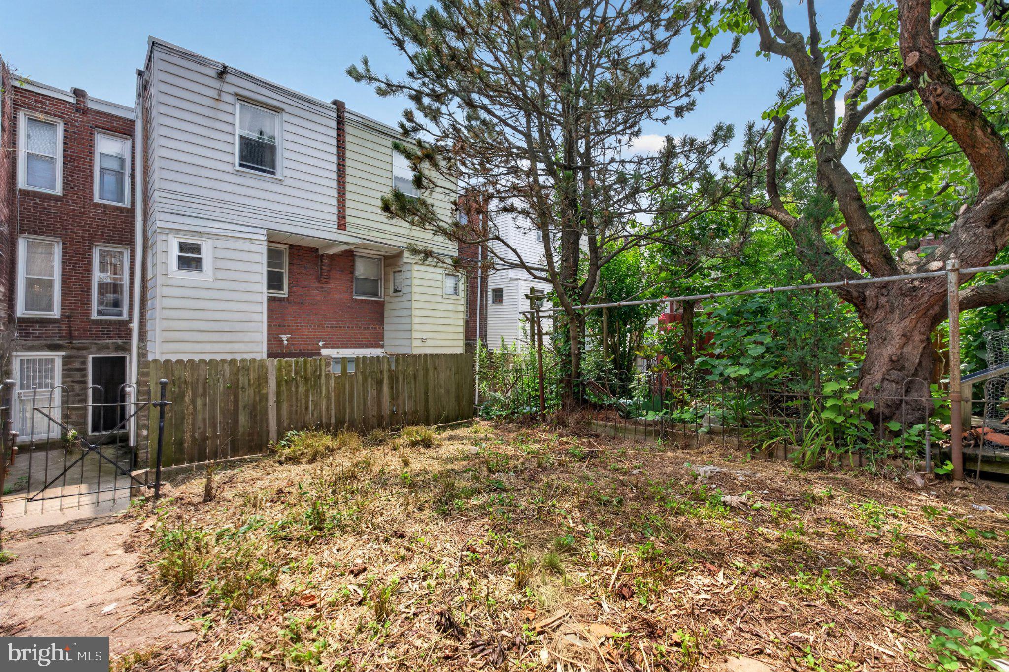 226 West Laveer Street Philadelphia, PA 19120 - Photo 19 of 23 a view of a backyard