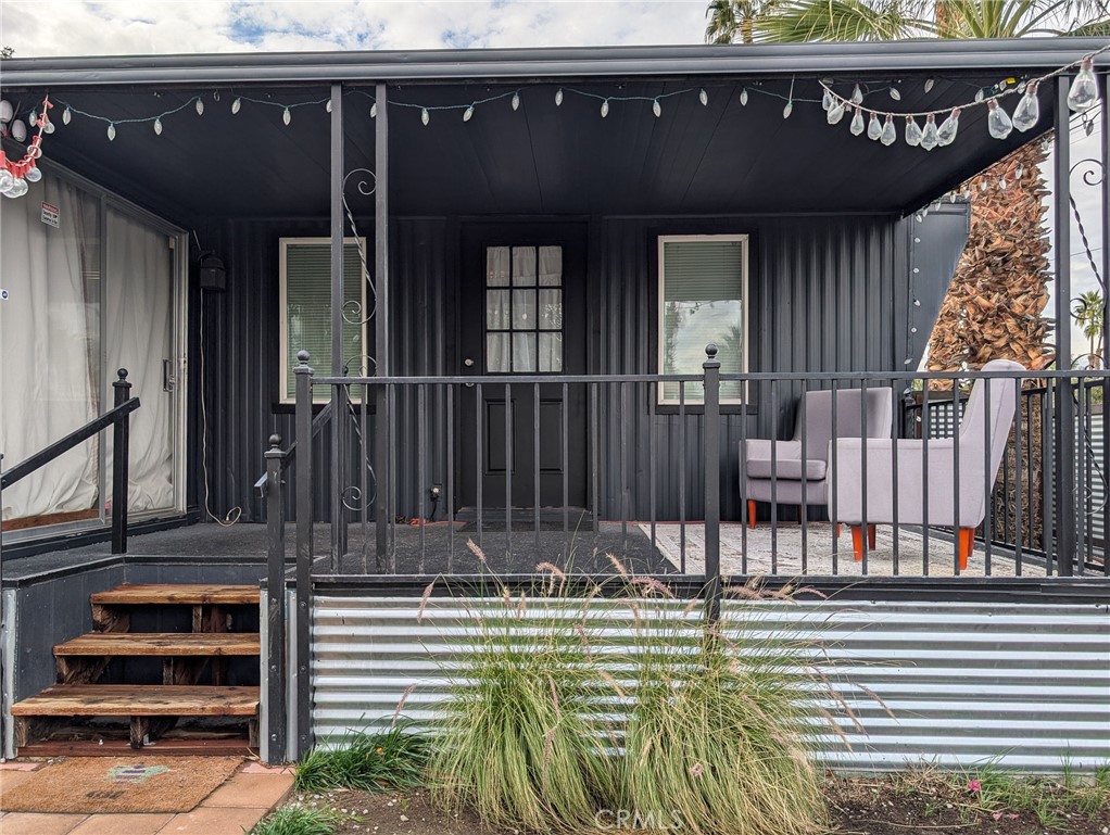 28 Jupiter Street Palm Springs, CA 92264 - Photo 12 of 26 a view of a house with a balcony