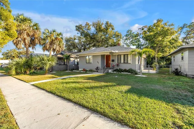 $285,000 | 946 23rd Avenue South, St. Petersburg, FL 33705
