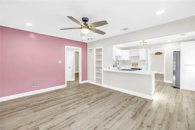 $285,000 | 946 23rd Avenue South, St. Petersburg, FL 33705