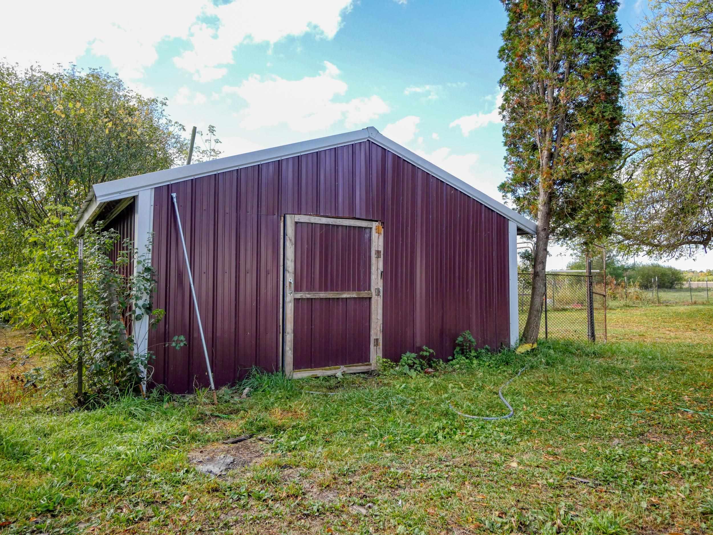 8706 Cork Road Avoca, MI 48006 - Photo 27 of 34