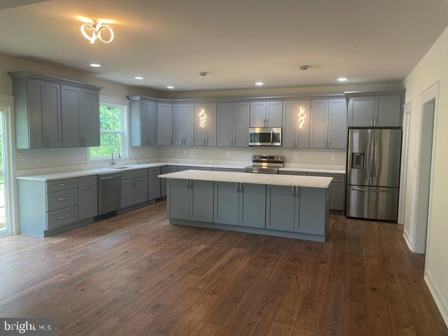 18518 Old Triangle Road Triangle, VA 22172 - Photo 7 of 45 Chef's Kitchen
