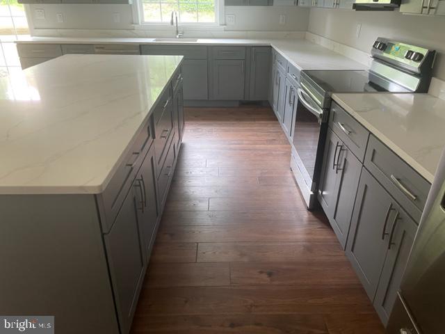 18518 Old Triangle Road Triangle, VA 22172 - Photo 10 of 45 View