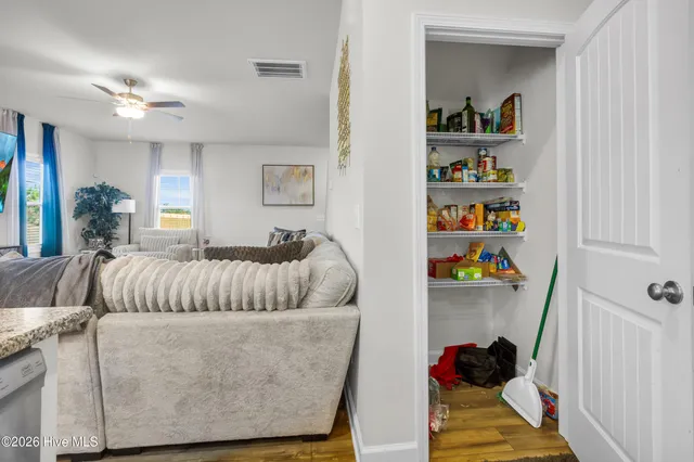 $2,700 | 254 Clear View School Road, Jacksonville, NC 28540