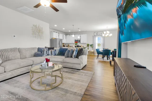 $2,700 | 254 Clear View School Road, Jacksonville, NC 28540