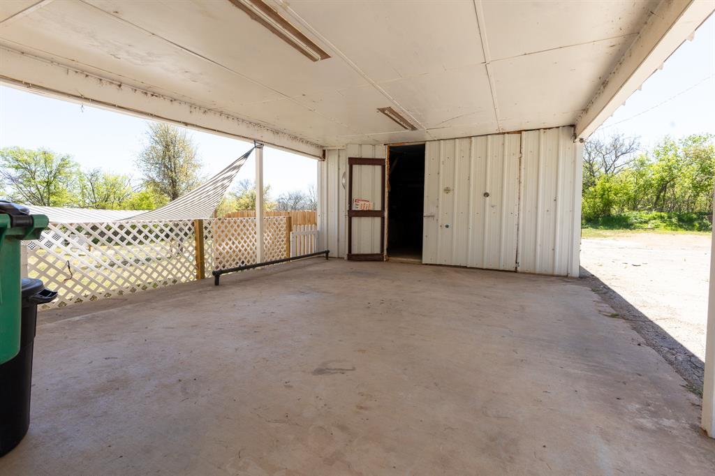 1115 Austin Street Coleman, TX 76834 - Photo 32 of 40 a view of a porch
