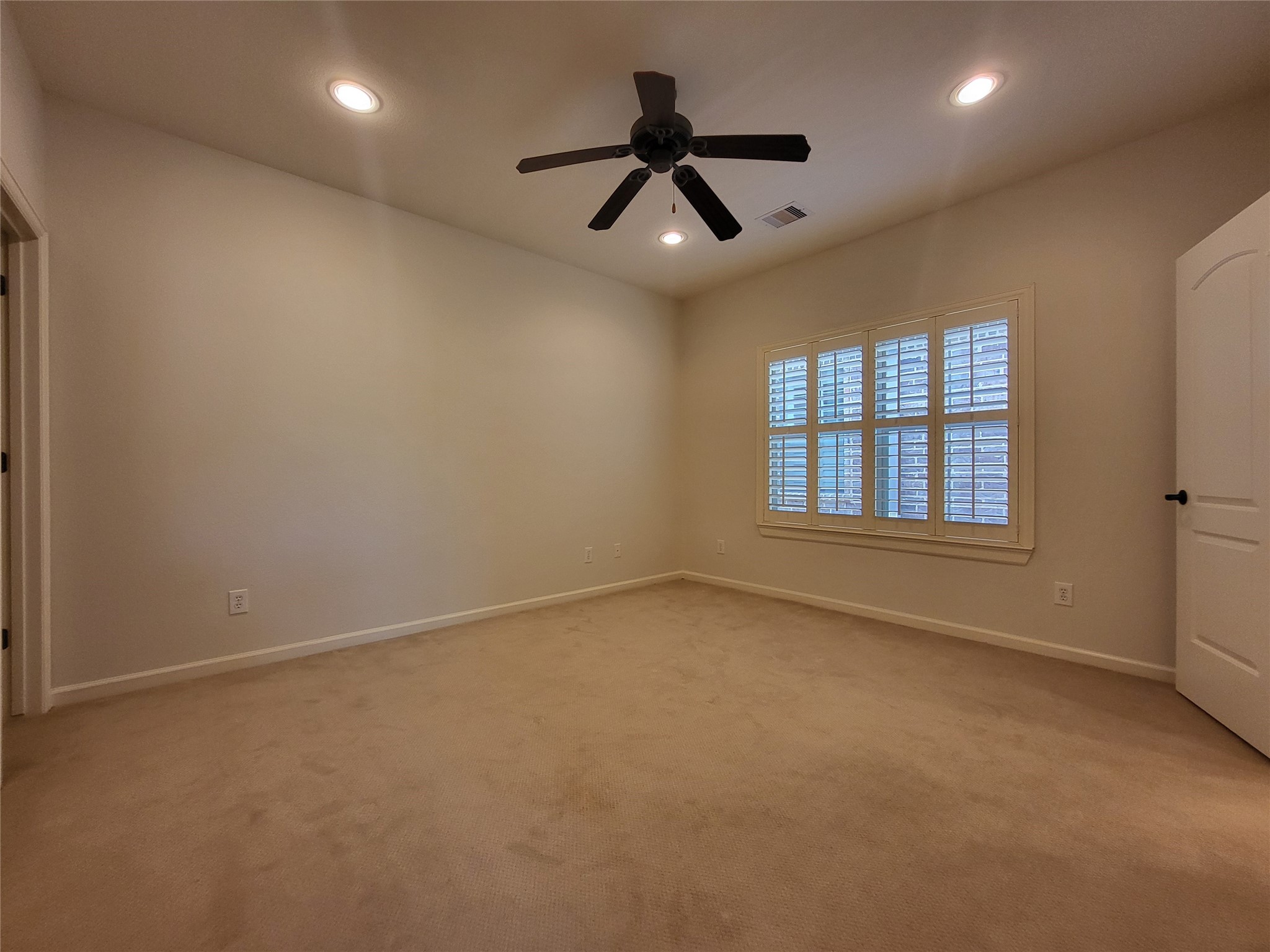 8811 Van Allen Drive The Woodlands, TX 77381 - Photo 29 of 36