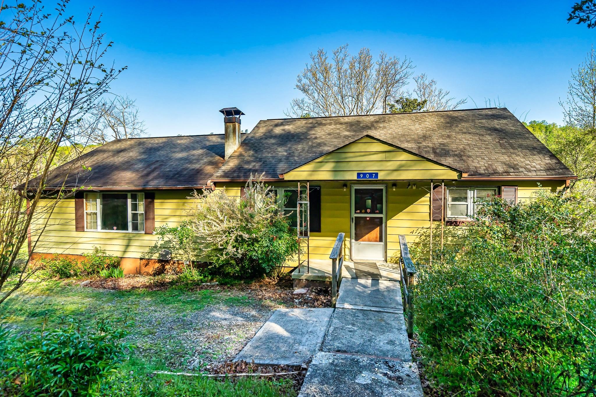 907 Knight Road Knoxville, TN 37920 - Photo 1 of 29 Gallery Image 1