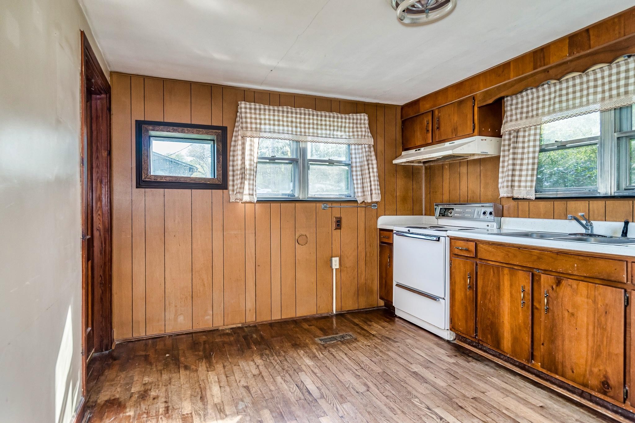 907 Knight Road Knoxville, TN 37920 - Photo 10 of 29 Gallery Image 10