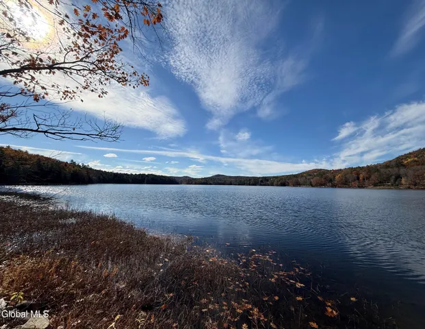 $595,000 | 12 Teds Way, Bolton, NY 12824