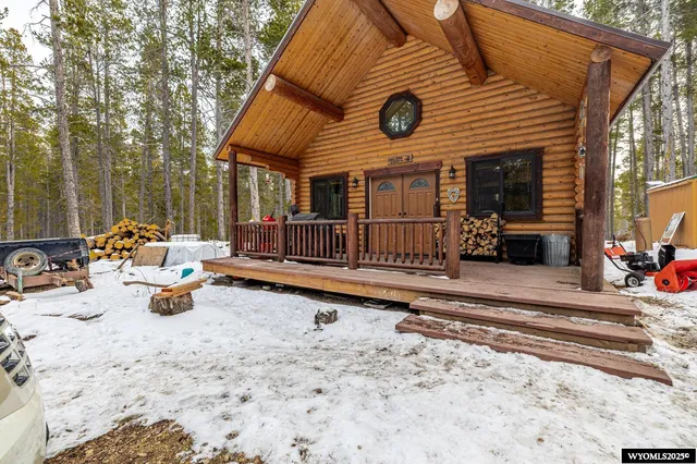 $380,000 | 803 Cantrell Road, Casper, WY 82601