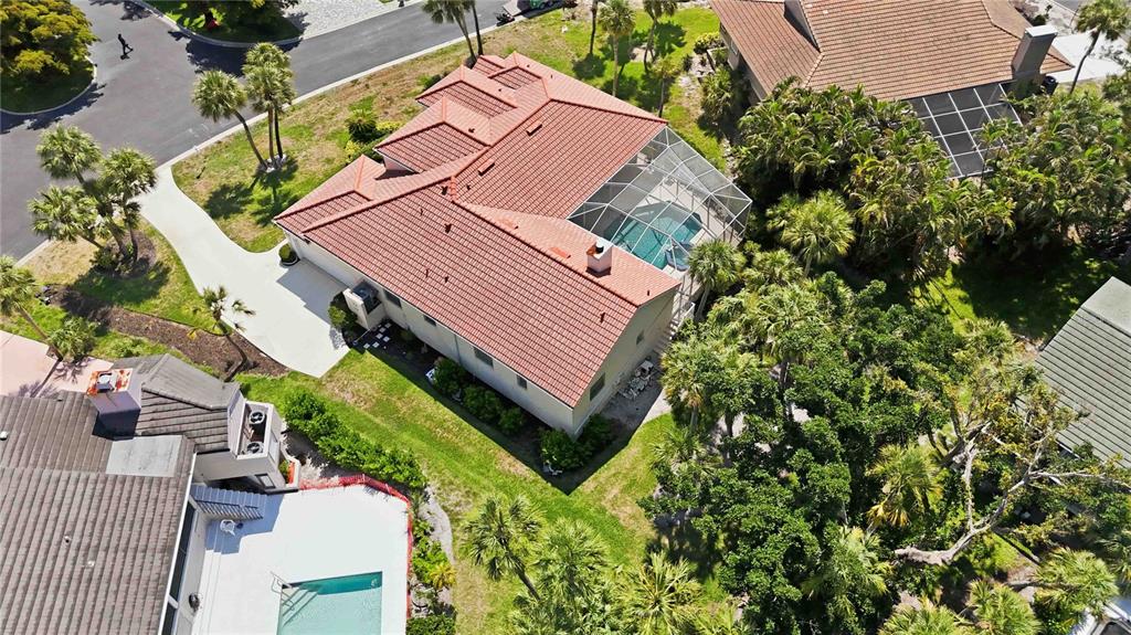 3301 Bayou Road Longboat Key, FL 34228 - Photo 9 of 64