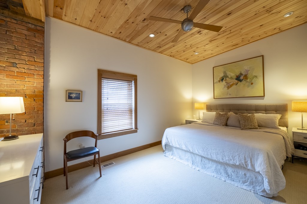 170-174 Griffith Street Rochester, NY 14607 - Photo 15 of 32 BEDROOM #1