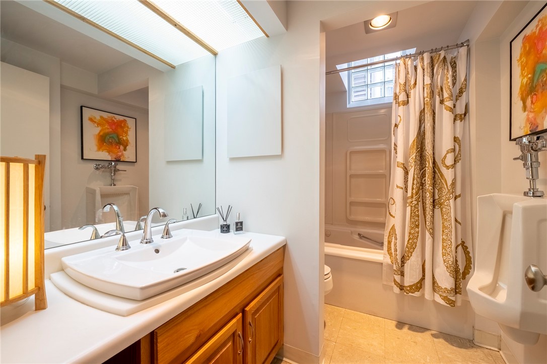 170-174 Griffith Street Rochester, NY 14607 - Photo 26 of 32 #174 FULL BATH