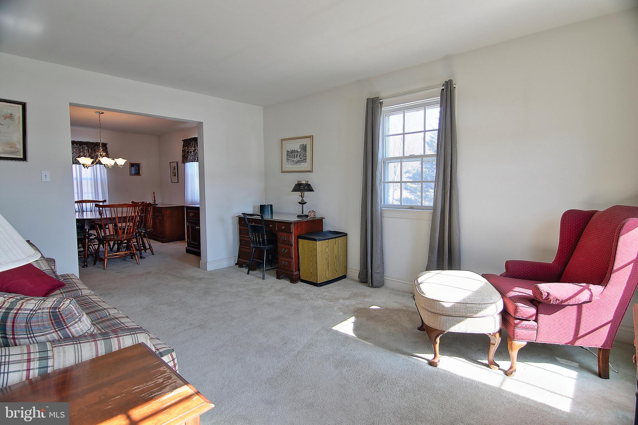 367 Furnace Road Birdsboro, PA 19508 - Photo 8 of 36 Formal Living Room