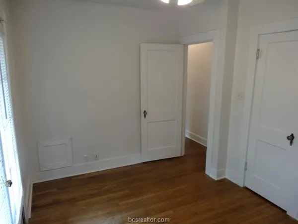 $1,650 | 402 Ayrshire Street, College Station, TX 77840