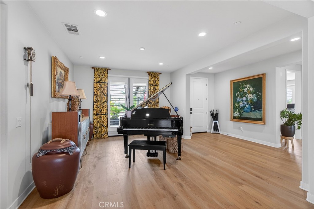 13488 Gold Medal Court Riverside, CA 92503 - Photo 12 of 69