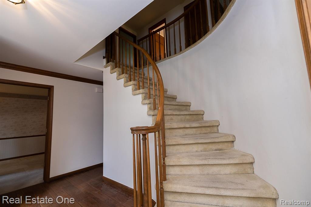 3193 Salem Drive Rochester Hills, MI 48306 - Photo 13 of 47