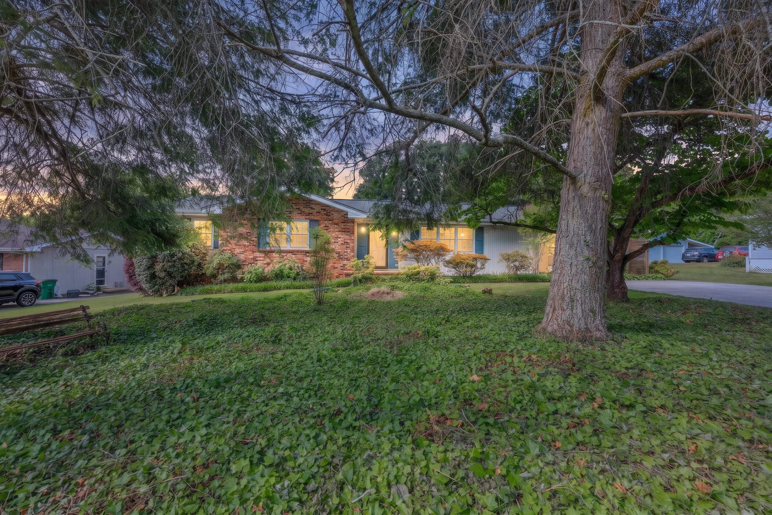 8790 Igou Gap Road Chattanooga, TN 37421 - Photo 2 of 46 Evening