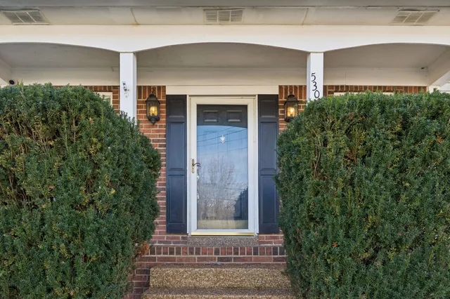 $400,000 | 5301 Village Way, Nashville, TN 37211