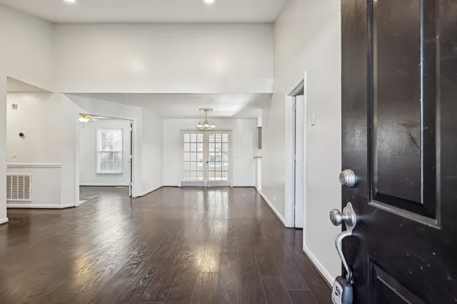 $400,000 | 5301 Village Way, Nashville, TN 37211