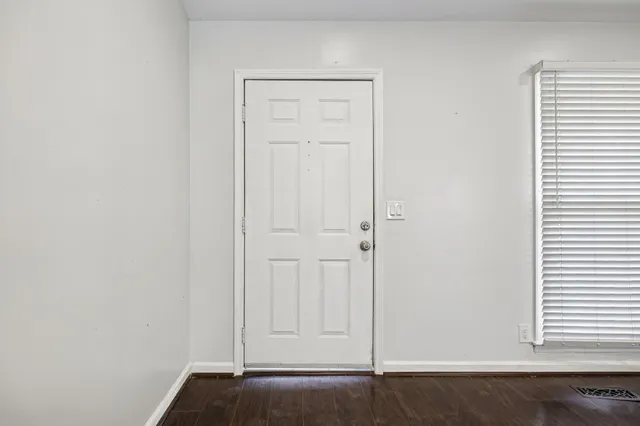 $400,000 | 5301 Village Way, Nashville, TN 37211