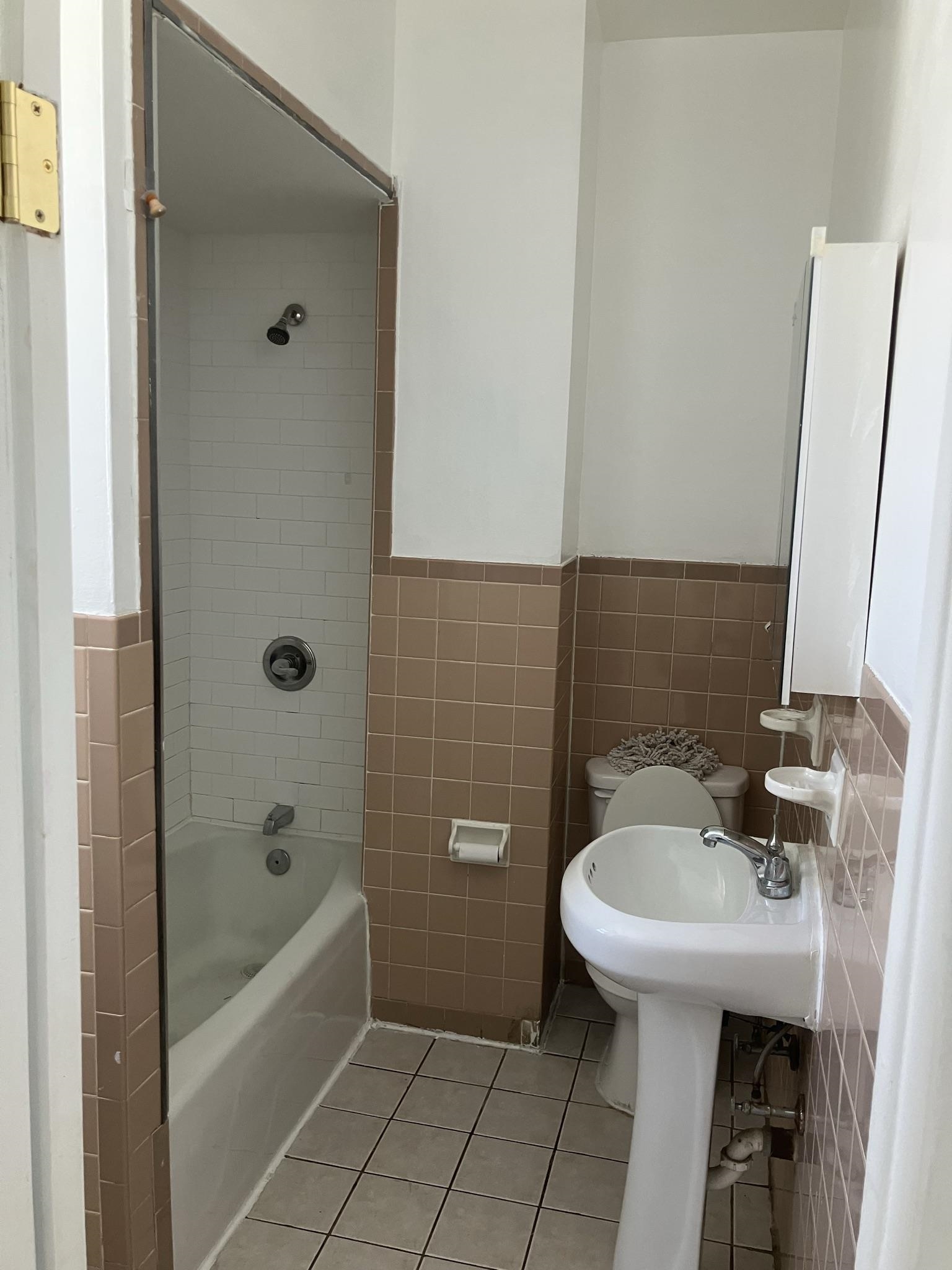 57 Silver Street, Unit 2 Bayonne, NJ 07002 - Photo 5 of 11